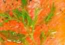 Hoe gezouten zalm te maken