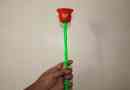 Hoe maak je plasticine ambachten: easy rose