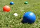 Hoe je jeu de boules op gras speelt