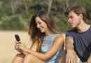 Hoe u de mobiele telefoon van uw partner kunt volgen zonder toestemming