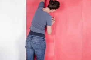 Hoe te decoreren met behang