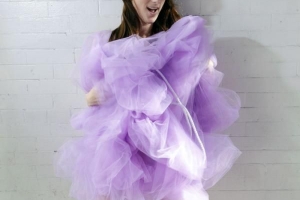 Hoe maak je een loofah-kostuum?
