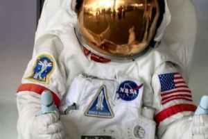 Hoe maak je een astronautenkostuum voor een kind