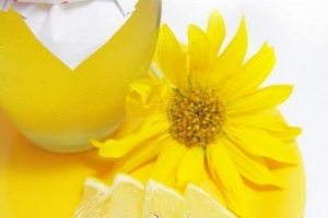 Hoe maak je citroensiroop voor limonade?