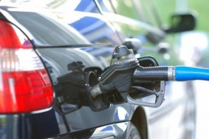 Hoe oliegeur uit uw auto te verwijderen?