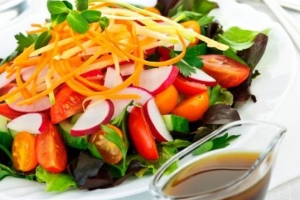 Het beste type azijn voor salades